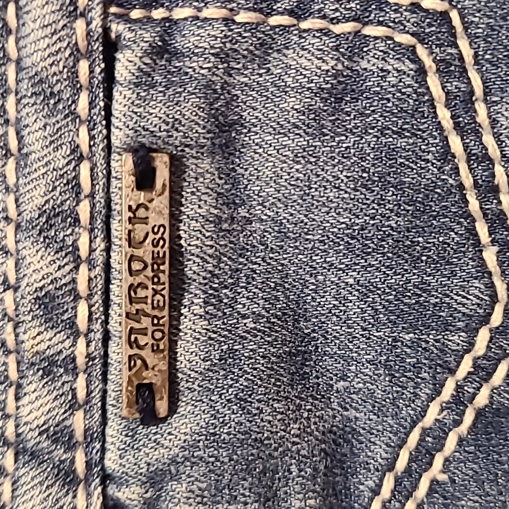 Rerock for Express, distressed, boot cut jeans. Size 8R. - Picture 5 of 10